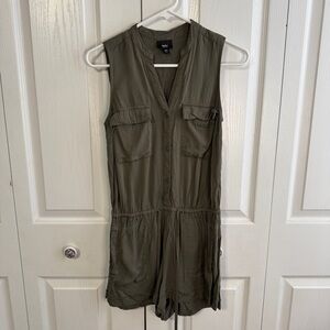 Mossimo green short sleeve romper size XS